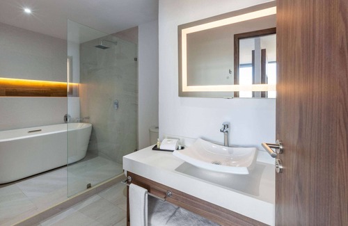 Angelopolis Hotel | Wyndham Puebla Angelopolis