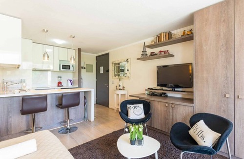 Apoquindo Apartment | Wynwood Studio - Pool, Gym, Mall & Wifi