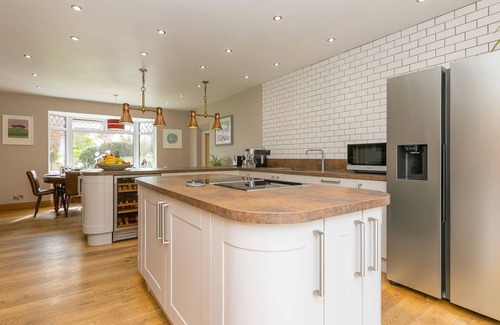 Mabe Cottage | WYVERN, pet friendly, with a garden in Penryn