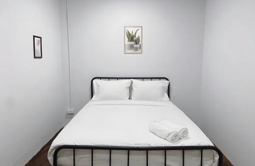 San Chao Pho Suea Apartment | X BAO San Chao Pho Suea - ศาลเจ้าพ่อเสือ