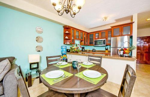 Playacar Fase I Apartment | Xaman Ha Beach Front Condo