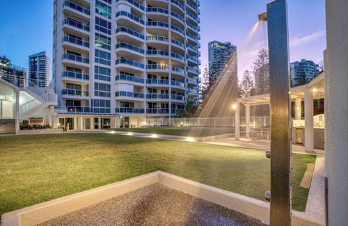 Main Beach Apartment | Xanadu Main Beach Resort