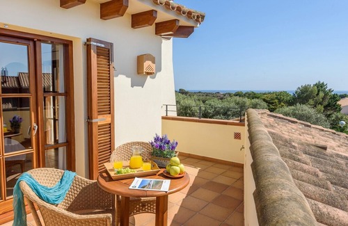 Son Xoriguer Villa | Xoric 5 bedroom villa, Cala'n Bosch
