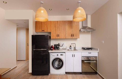 Al Haram Apartment | Xuru Stays I Jacuzzi Studios @ The Pyramids