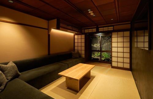Sannenzaka Ninenzaka Villa | YADORU KYOTO HANARE Tsukikage No Yado