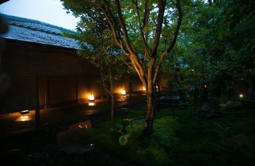 Kirishima Hotel | Yakakutei