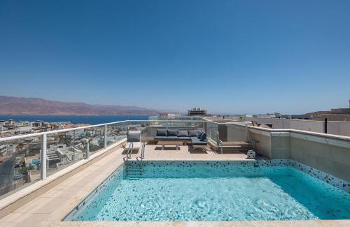 Eilat Apartment | YalaRent Cinnamon Penthouse with a private pool
