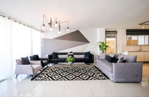 Eilat Apartment | YalaRent Mountainside Duplexes with Private Pool