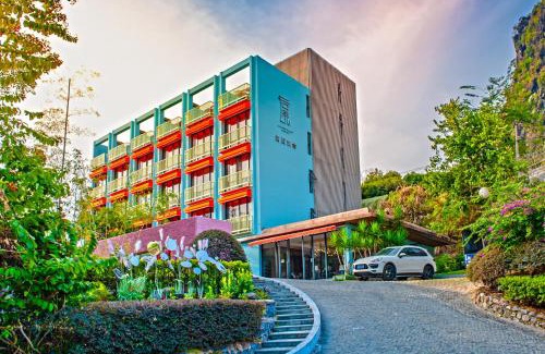 Yangshuo House | Yangshuo Courtyard Hotel - An all-English team by the Li River