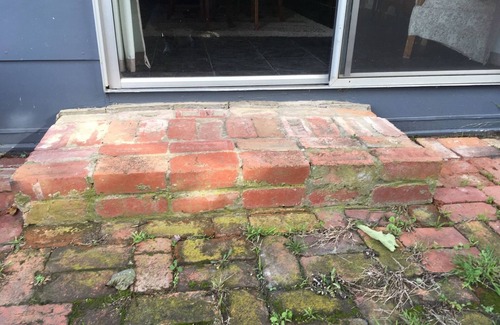 Yarram Cottage | Yarram Cottage - Art and Accommodation