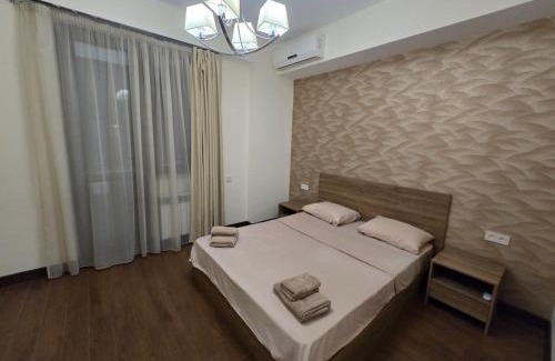 Kentron Apartment | Yasaman Apartments