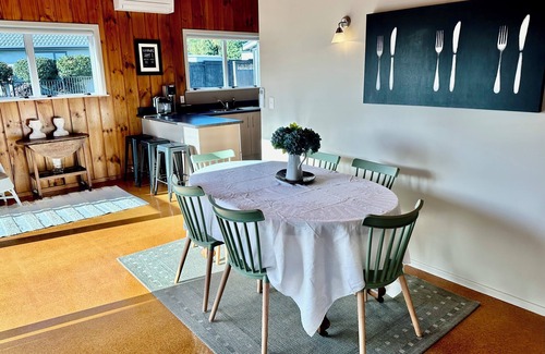 Kinloch House | Yasmin Cottage - for an instant holiday feel.