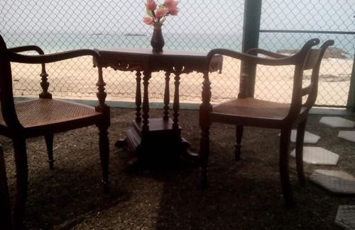 Ambalangoda Villa | Yasmin Paradise Beach House Right On The Beach Free Wi-fi