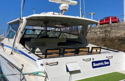 Gijon Boat Rental | Yate en Gijon , experiencia única