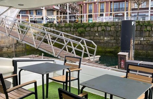 Gijon Boat Rental | Yate en Gijon , experiencia única