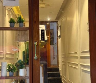 Baga Hotel | Yellow Sky By Rj14, Baga Beach