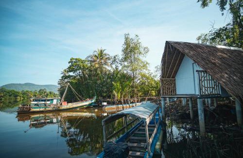 Kampot House | Yellow Sun Kampot