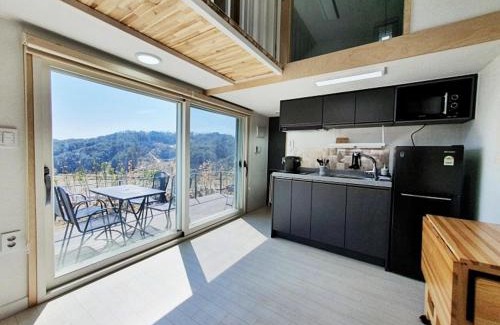 Yeongju House | Yeongju Baetaegine House Pension