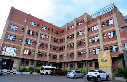 Greater Johannesburg Metropolitan Area Hotel | Yeoville Hotel