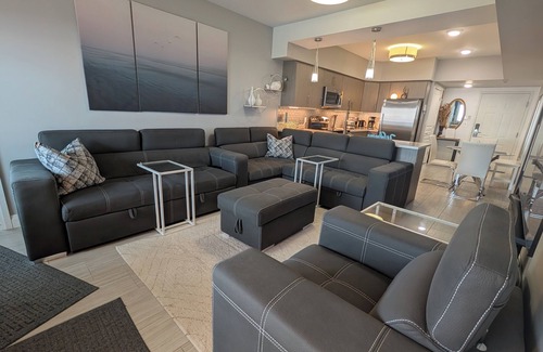 Long Point Condo | Yes that's the Lake view ! Private beach - Rooftop patio - Large balcony