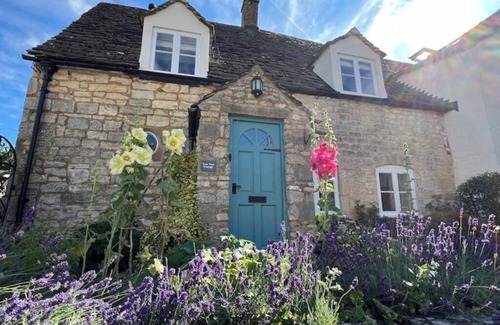 Stonehouse Cottage | Yew Tree Cottage 1676