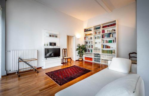 Campo di Marte Apartment | YID little villa with garden