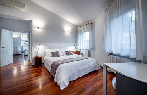 Campo di Marte Apartment | YID little villa with garden