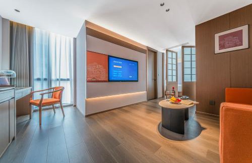 Shapingba Hotel | Yijiatu Hotel-Chongqing Shapingba High-speed Railway Station Sanxia Square Branch