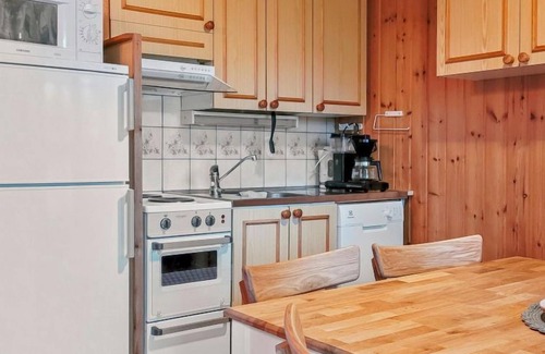 Akaslompolo House | Ylläskarpalo 3 Päätyhuoneisto by Interhome