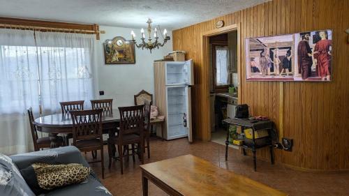 Sauze d'Oulx Apartment | YNH Four-room apartment with parking space