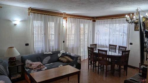 Sauze d'Oulx Apartment | YNH Four-room apartment with parking space