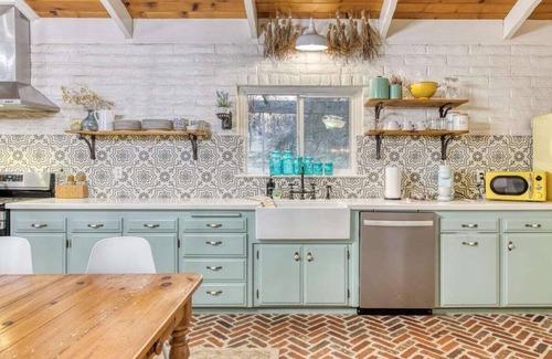 Coarsegold House | Yosemite Rustic Ranch | Pet Friendly + Mtn Views!