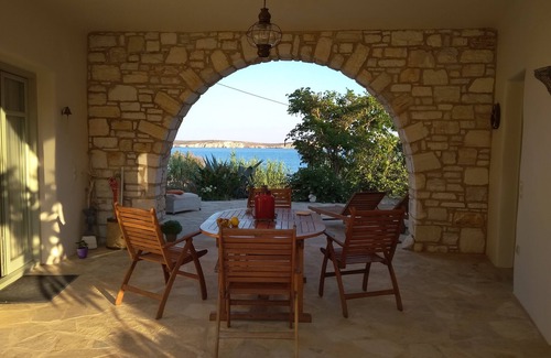 Drios House | You have the sense of belonging.Enjoy a fully equipped relaxing house by the sea