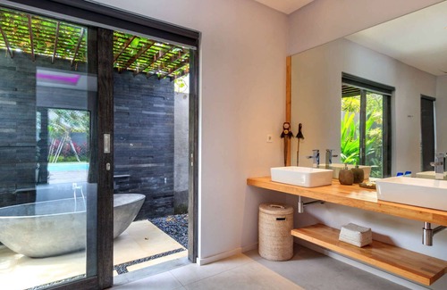 Sunset Road Villa | You will Love This Luxury 3 Bedroom Holiday Villa in Kerobokan with Private Pool, Villa Bali 2041