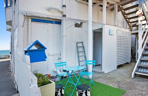 Manly Apartment | Your best choice of direct Beach front accommodation in Manly5