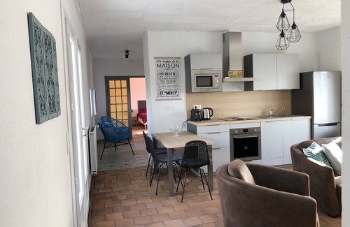 Milly-la-Foret Apartment | Your charming cottage in Essonne