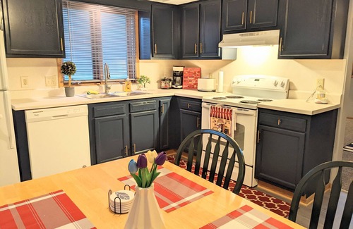 Council Bluffs Apartment | Your cozy riverfront escape with big-city access