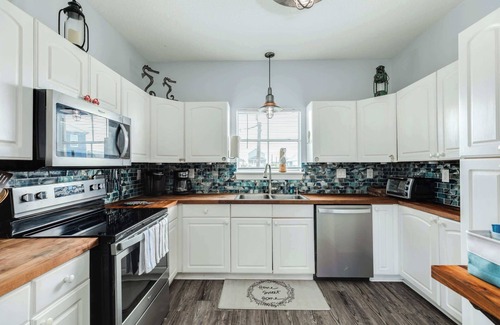 San Luis House | Your Family's Seaside Clubhouse!