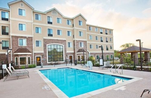 Sweetbriar Condo | Your Gateway to Austin's Vibrant Charmn