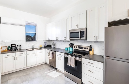 Discovery Bay Condo | Your Home in Paradise on Turtle Creek