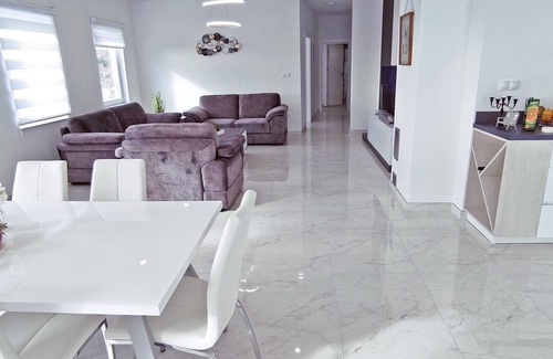 Bast Villa | Your ideal vacation home with a heated private pool and sea views!