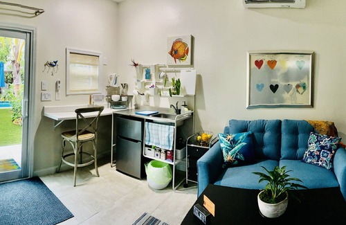 Parker Ridge Cottage | Your Private Tropical Oasis