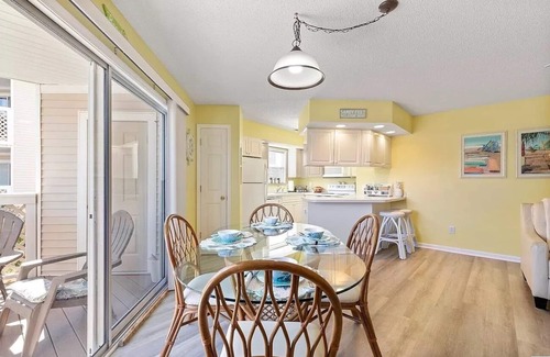 Cherry Grove Beach Condo | Your Sunshine Escape: 6-Minute Beach Walk from Quiet Community