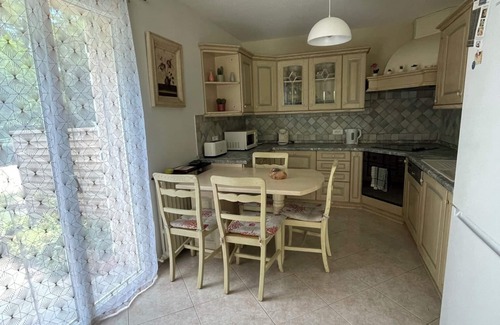 Borgo House | YOUR VACATION UNDER THE CORSICAN SUN BY THE HEATED SWIMMING POOL