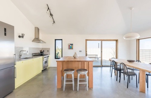 Yucca Valley House | Yucca Hut By Homestead Modern