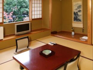 Yufuin Onsen Hotel | Yufuin Onsen Hinoharu Ryokan