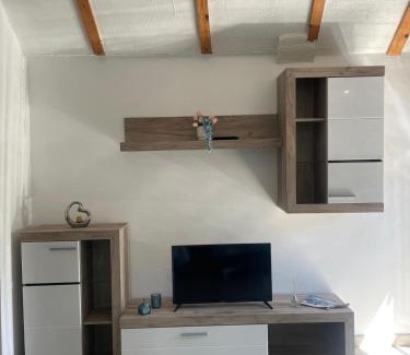 Aleksandrovac Apartment | Yugoslavija Lux 3