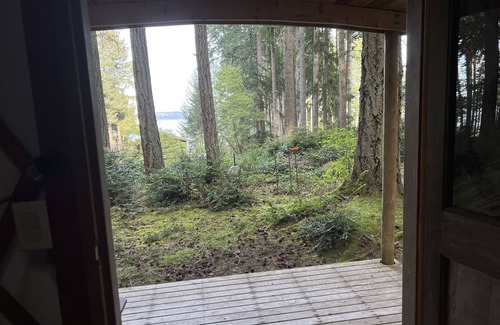 Vashon Island Cabin | Yurt in Forest with Puget Sound View - Dry Camping