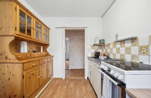 Seebach Apartment | Zürich 2BR Apt: Essential Comfort & Access