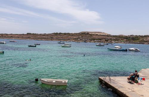 Qawra Apartment | Z4 - SEAFRONT apartment